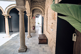 PATIOS DEL ORFEBRE