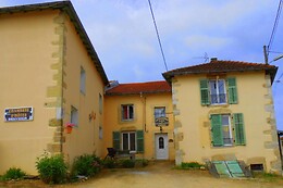 Ferme Des Trois Suissesses
