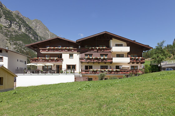 Hotel Rifflsee - photo 0