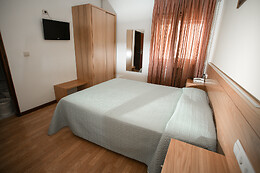 HOTEL PADRE CRUZ **