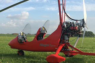 Een gyrokopter besturen van Easy Flying Paramotor School (Maillen - Namen)