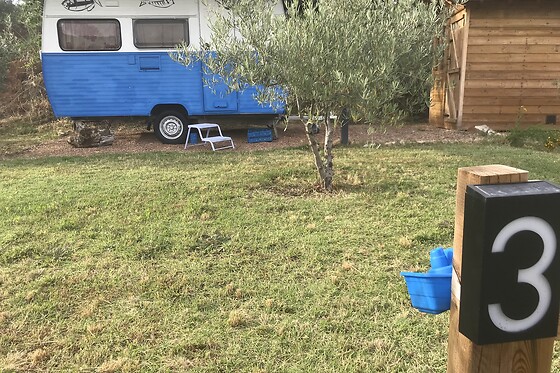 CARAVAN GLAMPING - photo 11