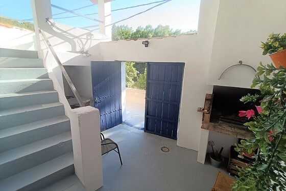 CASA CUEVA EL PORTÓN - photo 1