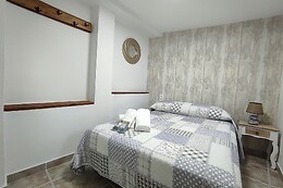 CASA CUEVA EL PORTÓN