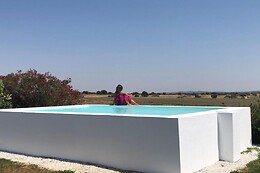 Monte da Oliveirinha Country House