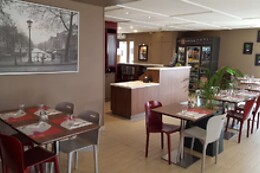 Hôtel Campanile Lyon Est - Aéroport Saint Exupéry