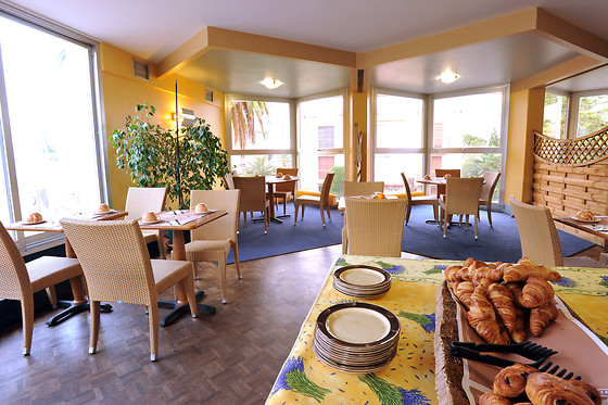 Hotel & Spa Brise de Mer St-Raphael - photo 0