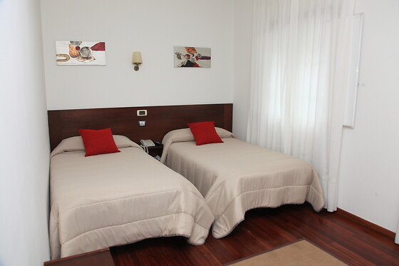 HOTEL RESTAURANTE RUAS - photo 1