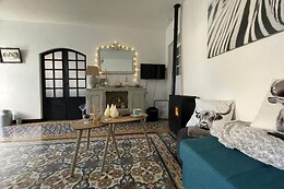 Chez Tatie Ménie