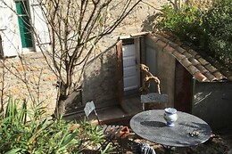 Chez Tatie Ménie