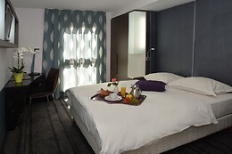 Online Booking EPS