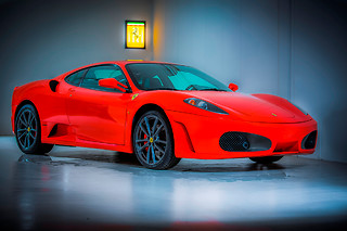 Pilotage en Ferrari 360 Modena - Celebrations Autoverhuur - Strombeek-Bever (Bruxelles)