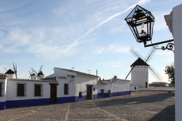 CASA EL YELMO DE MAMBRINO