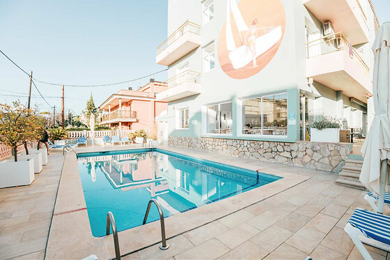 HOTEL 4U MIRANDA - photo 2