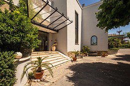 Cervara Park Hotel
