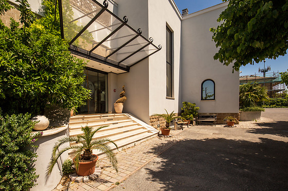 Cervara Park Hotel - photo 1