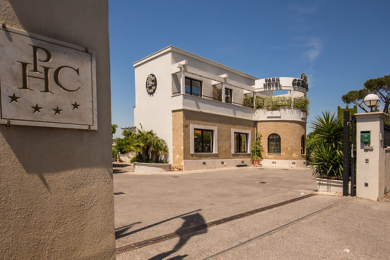 Cervara Park Hotel - photo 2