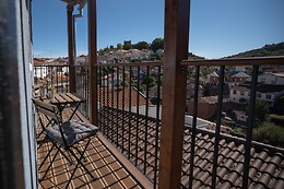 Inn Door 21 - Hostel & Suite