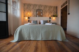 Inn Door 21 - Hostel & Suite