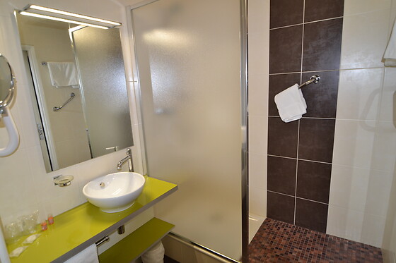 BRIT HOTEL CAHORS - LE FRANCE - photo 19