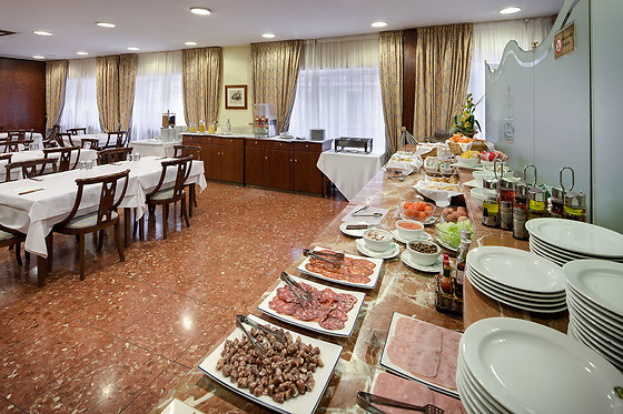 HOTEL GAUDI - photo 8