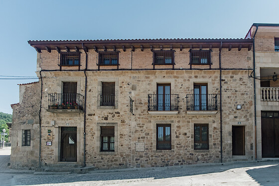 HOTEL PINARES DE SORIA - photo 1