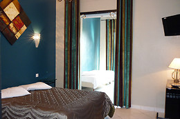 Adonis Sanary - Grand Hôtel des Bains ***