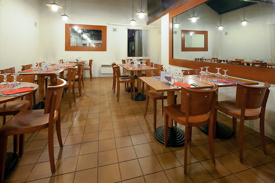 Greet Hotel Villeneuve La Garenne*** - photo 4