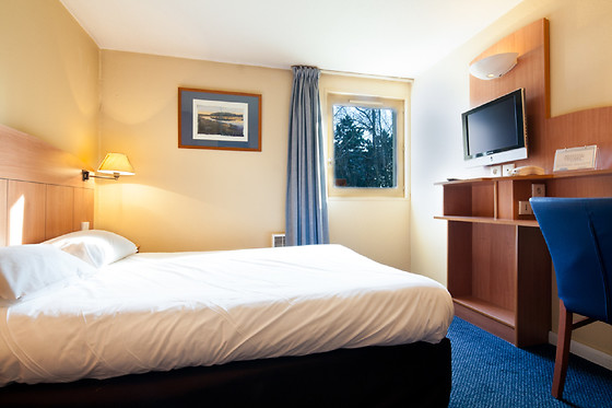 Greet Hotel Villeneuve La Garenne*** - photo 0