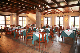 HOTEL RURAL LOS NOGALES