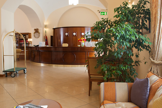 Le Cheminée Hotel - photo 1