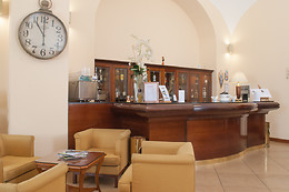 Le Cheminée Hotel