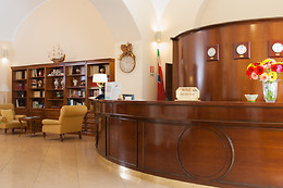 Le Cheminée Hotel