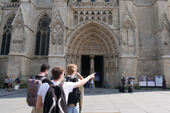 Escape the City - photo 2