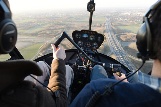 Een helikoptervlucht met STB-Copter (Wevelgem - West-Vlaanderen)