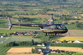 Een helikoptervlucht met STB-Copter (Wevelgem - West-Vlaanderen)