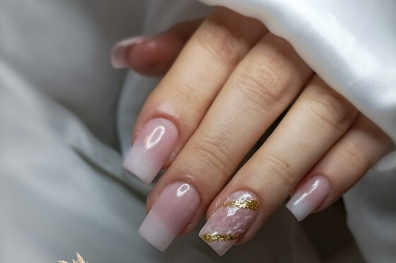 Les ongles de AD - photo 1
