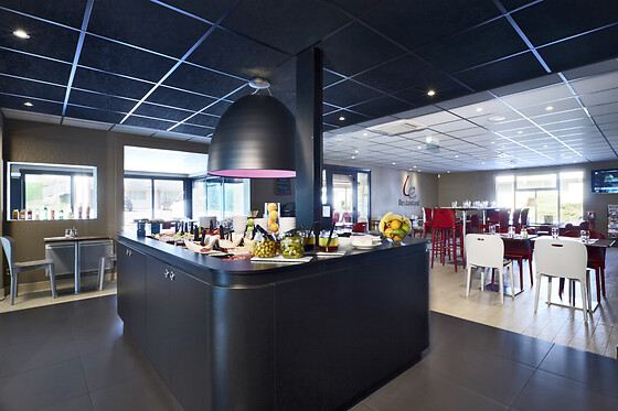 Campanile Saint Etienne Nord – Villars - photo 4