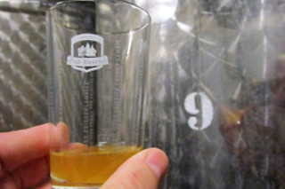 Een brouwerijbezoek en degustatie voor 2 bij Brouwerij Oud Beersel (Beersel - Vlaams-Brabant)
