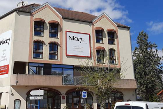 L'Auberge de Nicey*** - photo 0