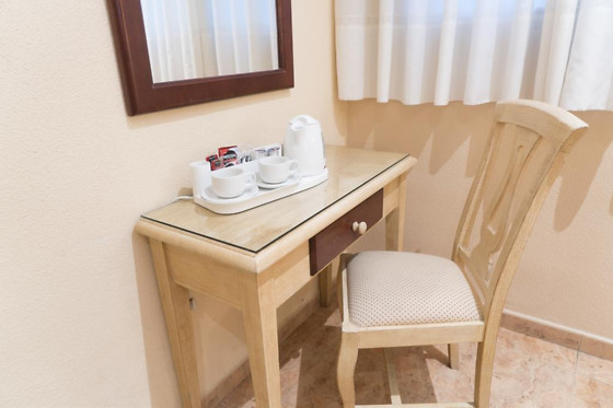 HOSTAL BIANCO - photo 2