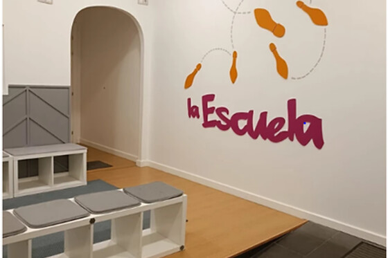 LA ESCUELA - photo 2