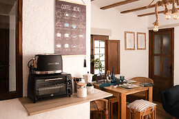 CASA CUEVA LUNA