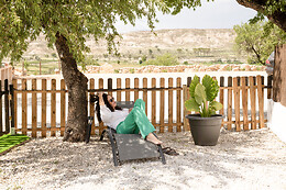 CASA CUEVA LUNA