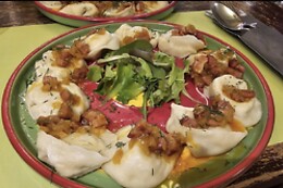 HollaPolla Restaurant
