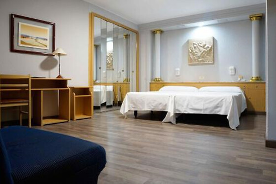 HOTEL CESARAUGUSTA - photo 2