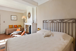 Maison Saint Louis
