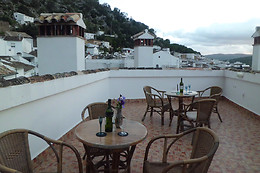 APARTAMENTOS JADE