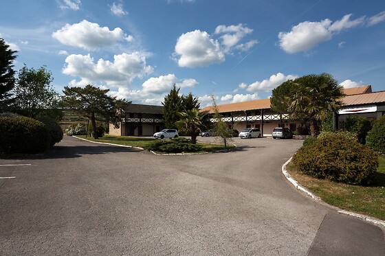 Kyriad Prestige Beaune Le Panorama - photo 6