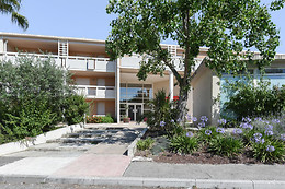 Zenitude Hôtel-Résidences Toulon Six Fours